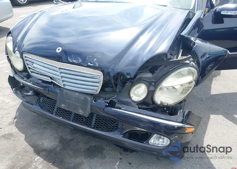 2004 Mercedes-Benz E 320 from USA, damaged, VIN WDBUF65J34A562171